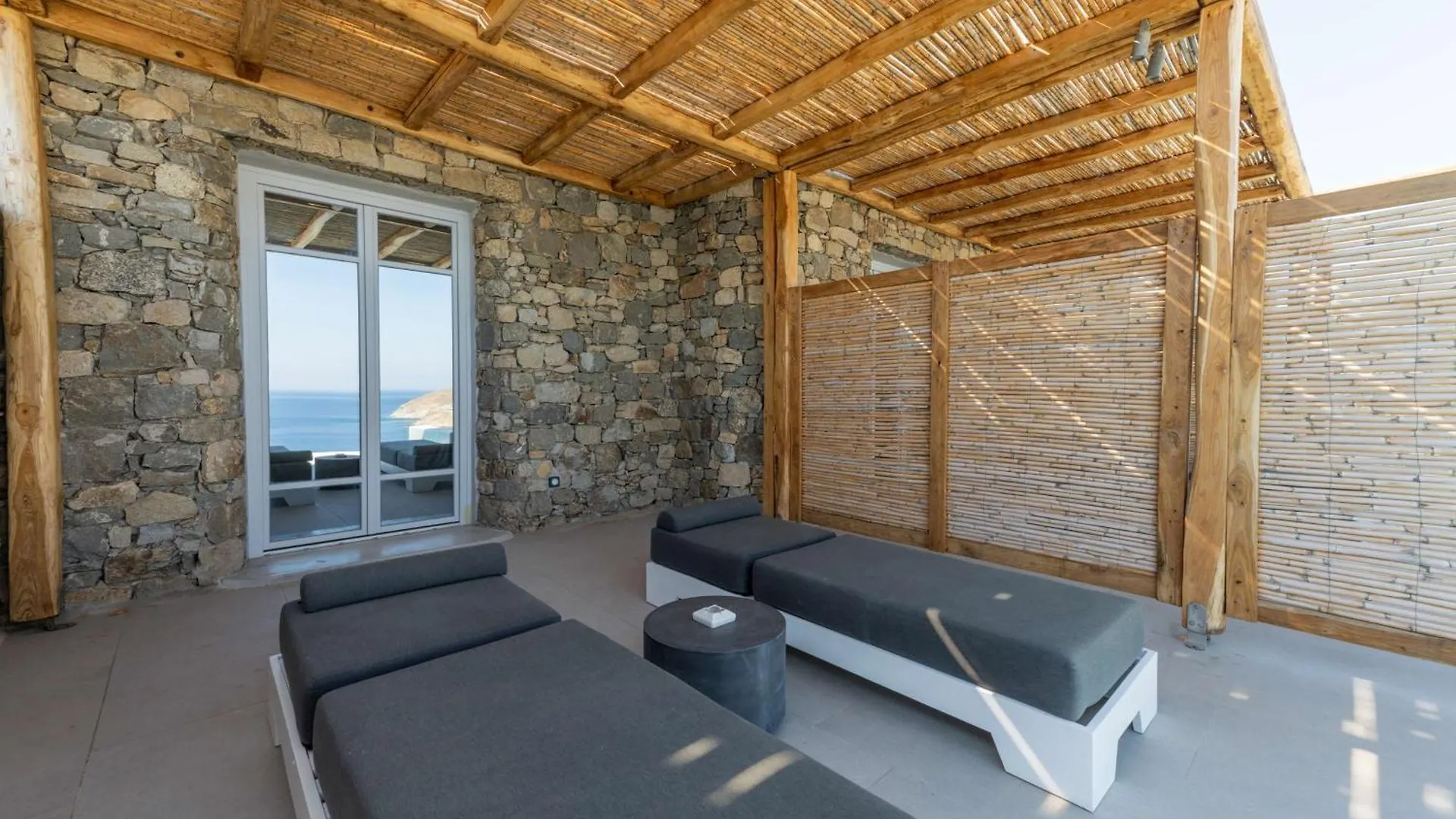Radisson Blu Euphoria Resort, Mykonos Kalo Livadi Grekland