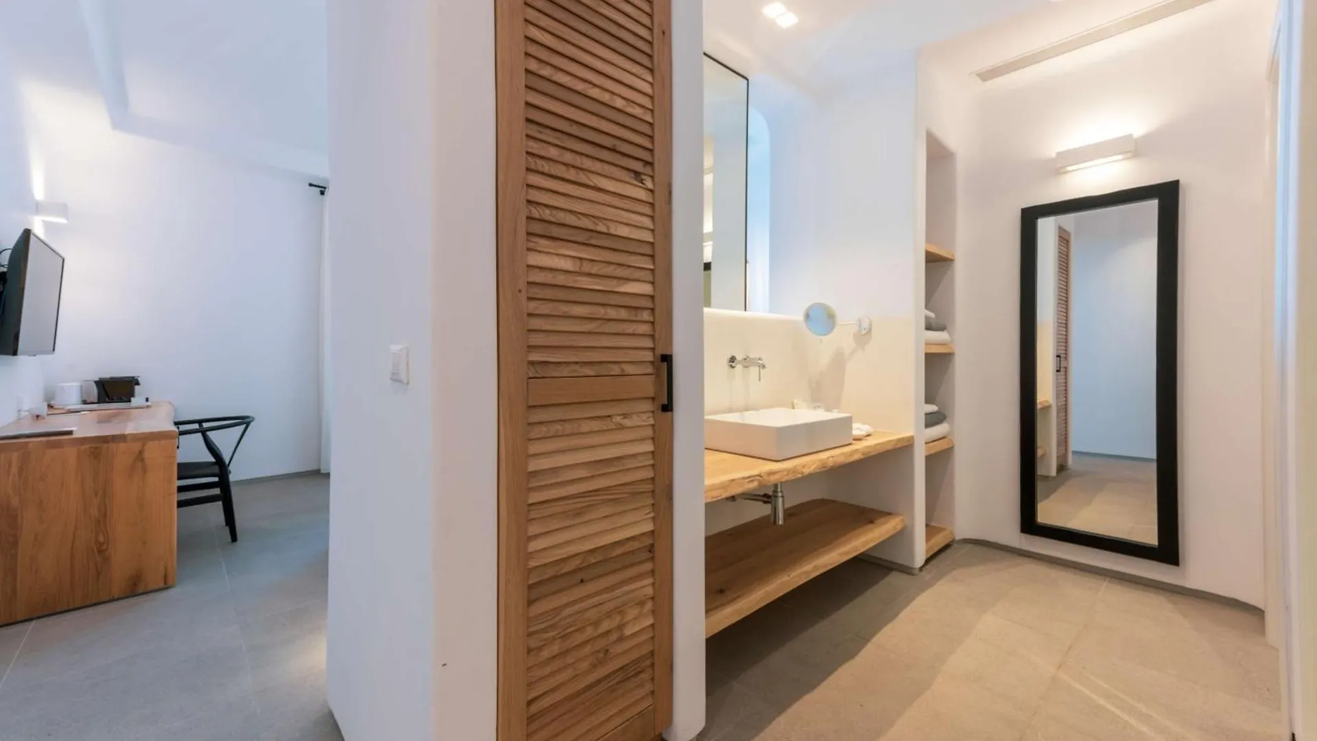 Radisson Blu Euphoria Resort, Mykonos Kalo Livadi 5*,