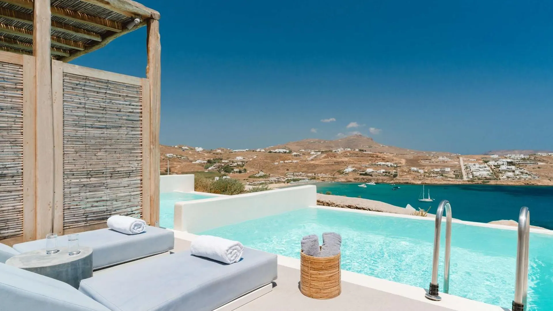 Radisson Blu Euphoria Resort, Mykonos Kalo Livadi