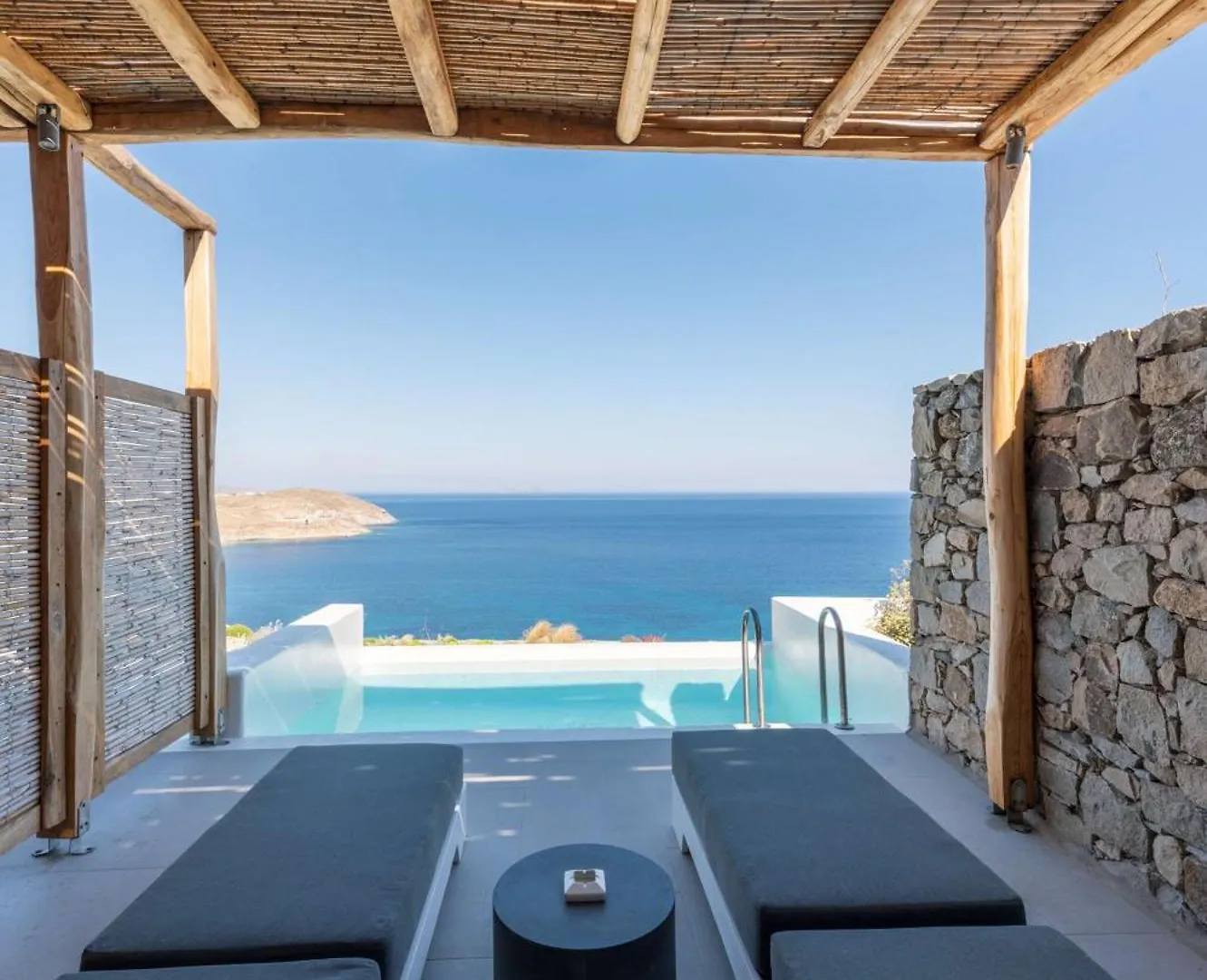 Radisson Blu Euphoria Resort, Mykonos Kalo Livadi 5*,